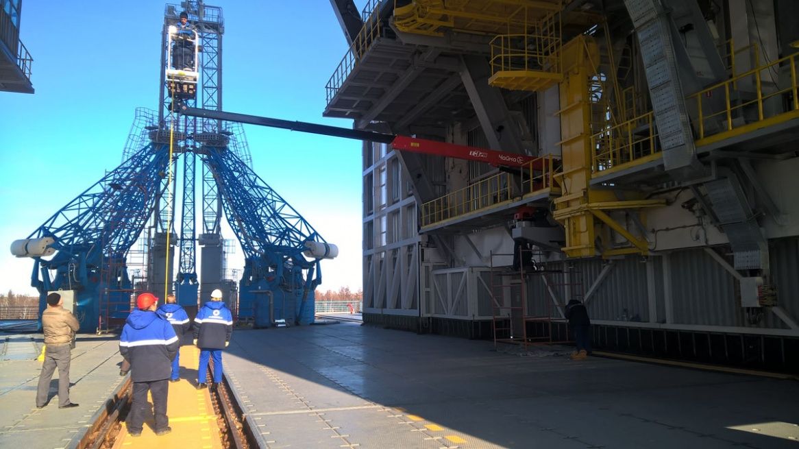 Стационарный гидроподъёмник Чайка T320 на службе Космодрома «Восточный»